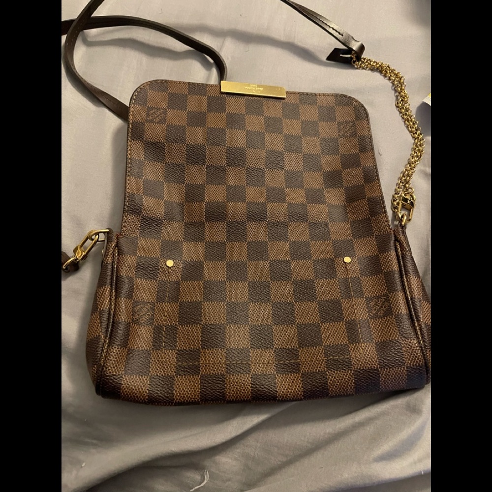 Louis Vuitton favorite pm